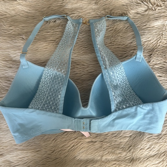 Victoria’s Secret Incredible Racer Back Bra - Picture 3 of 7